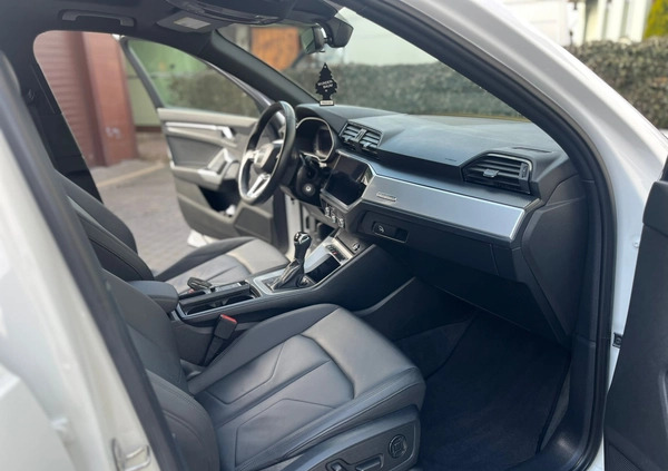 Audi Q3 cena 119000 przebieg: 75000, rok produkcji 2020 z Radom małe 92